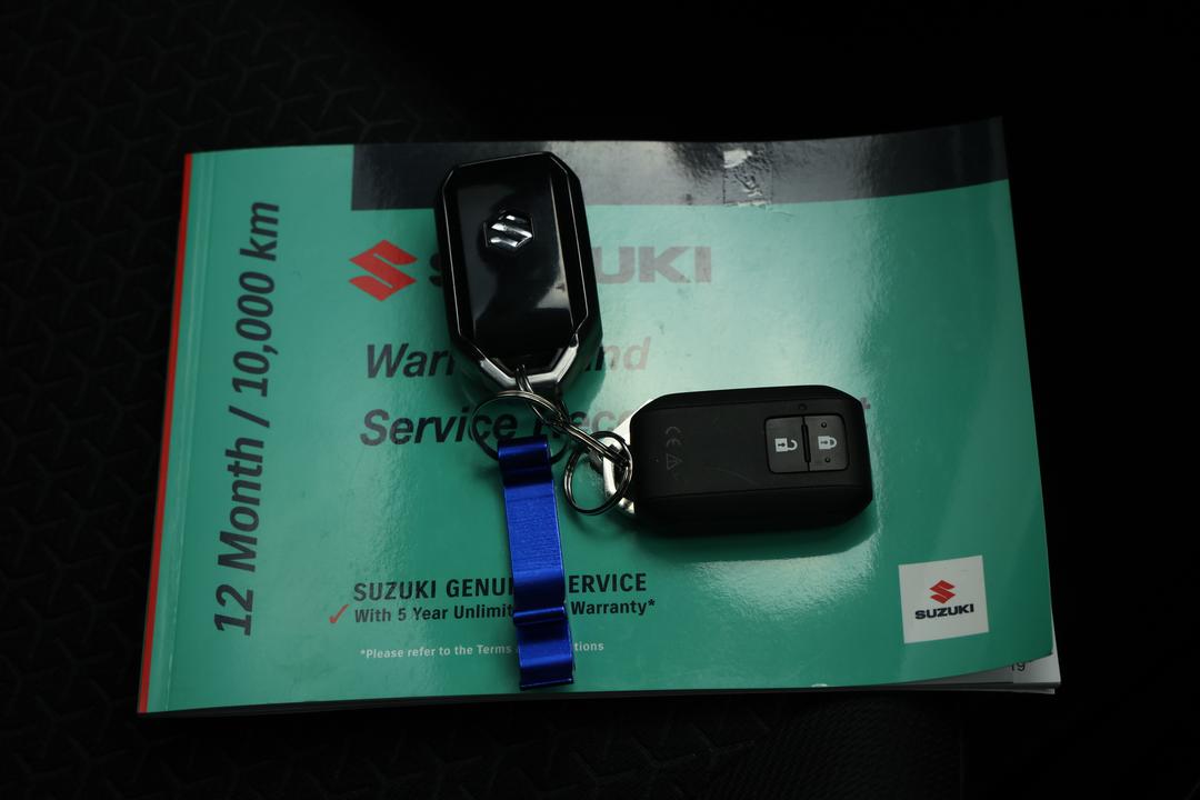 2023 Suzuki Swift Glx Turbo, Automatic, 22463 km, Key Close-up