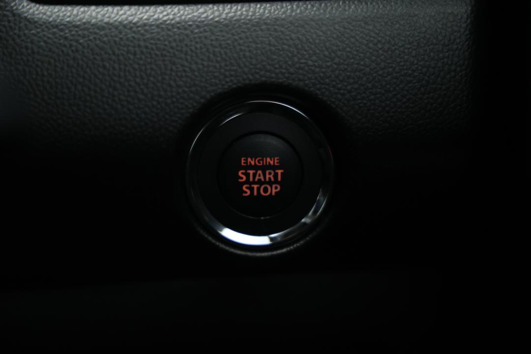 2023 Suzuki Swift Glx Turbo, Automatic, 22463 km, On-Roof Controls/Sunglass holder