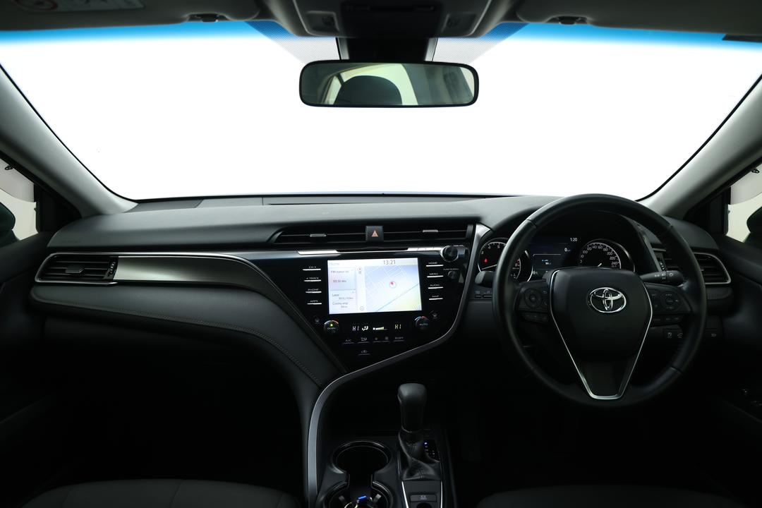 2020 Toyota Camry Ascent Sport, Automatic, 22181 km, Dashboard View