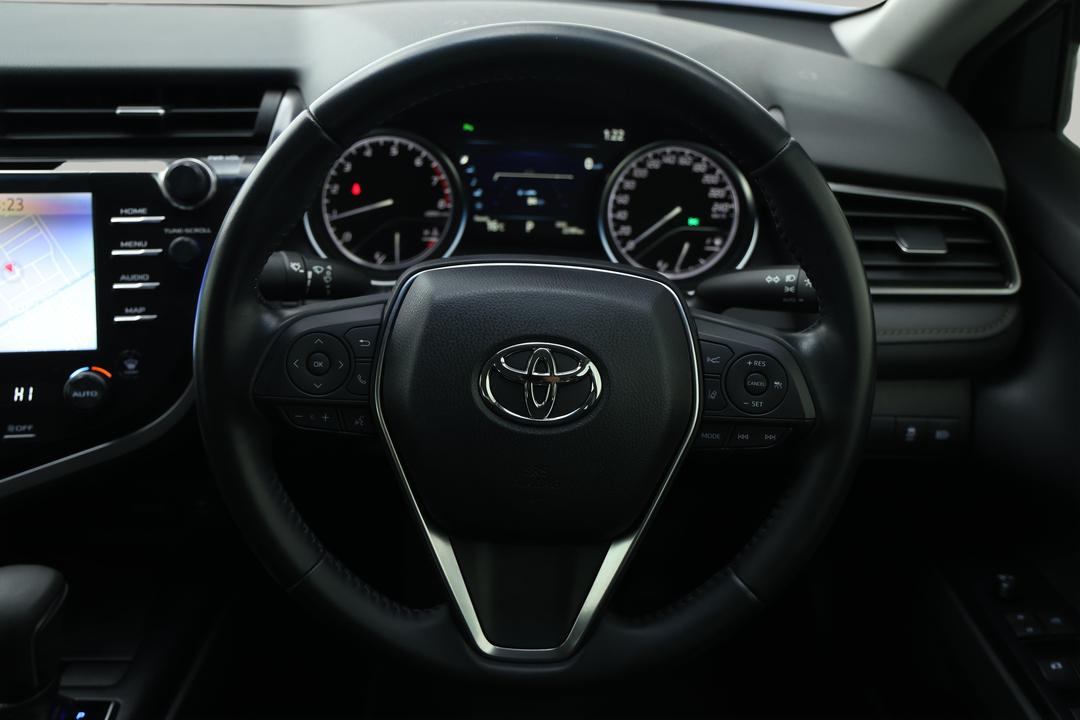 2020 Toyota Camry Ascent Sport, Automatic, 22181 km, Steering Wheel Close-up