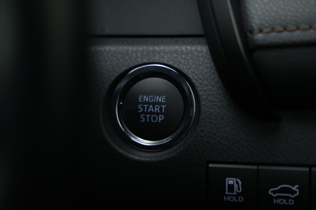 2020 Toyota Camry Ascent Sport, Automatic, 22181 km, Keyless / Button Start