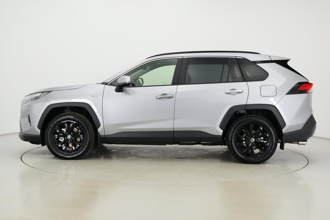 2025 Toyota RAV4 Cruiser (AWD) Hybrid, Automatic, 4124 km, Left Side View