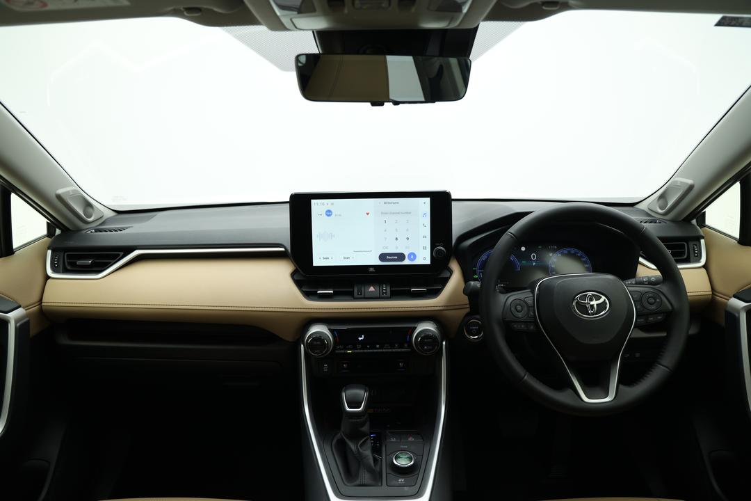 2025 Toyota RAV4 Cruiser (AWD) Hybrid, Automatic, 4124 km, Dashboard View