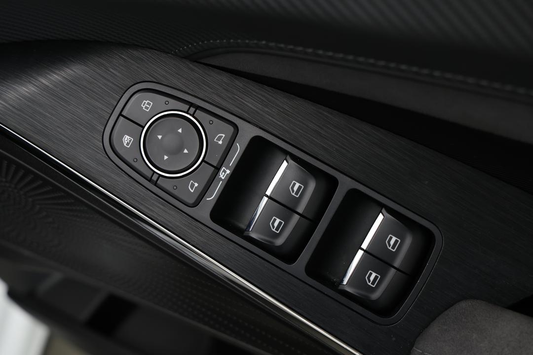 2023 GWM Haval H6gt Ultra (4WD), Automatic, 47246 km, Drivers Side Door Panel Controls