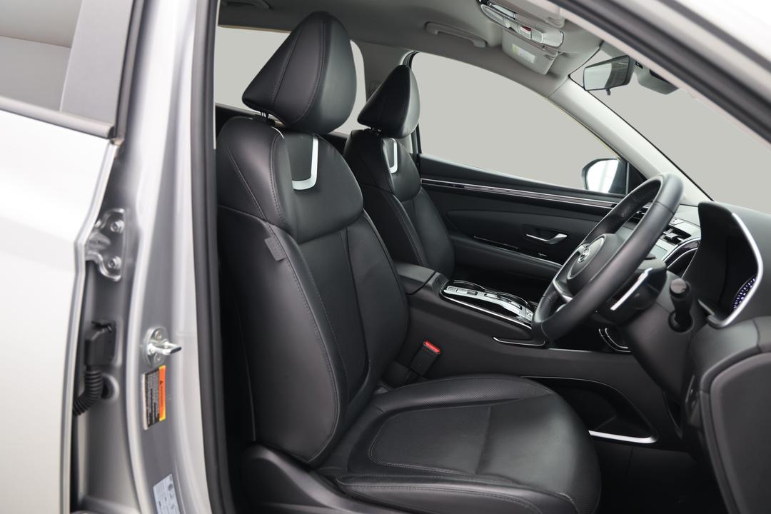 2023 Hyundai Tucson Elite (AWD), Automatic, 26959 km, Right Side Front Door Cabin View