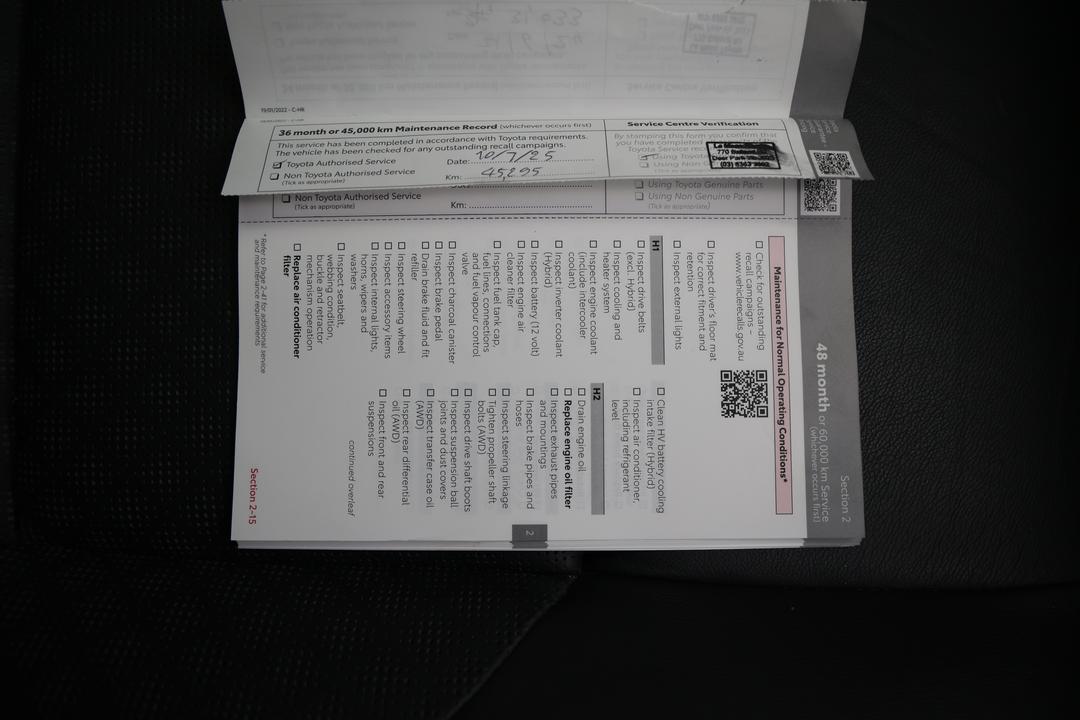 2022 Toyota C-HR Koba (2WD) Hybrid, Automatic, 58114 km, Service History