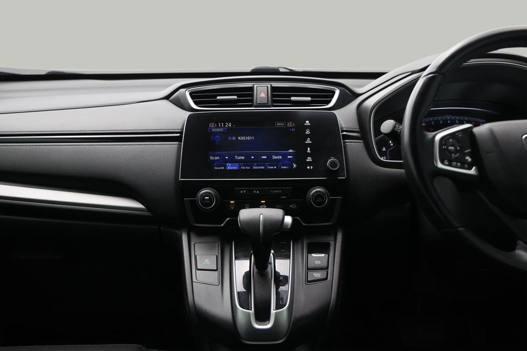 2022 Honda CR-V Vti X (2WD) 5 Seats, Automatic, 49534 km, Center Console