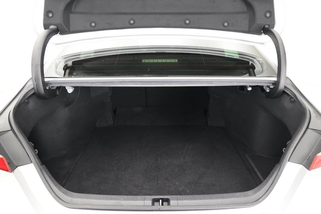 2020 Toyota Camry Ascent Sport Hybrid, Automatic, 137194 km, Boot Inside View