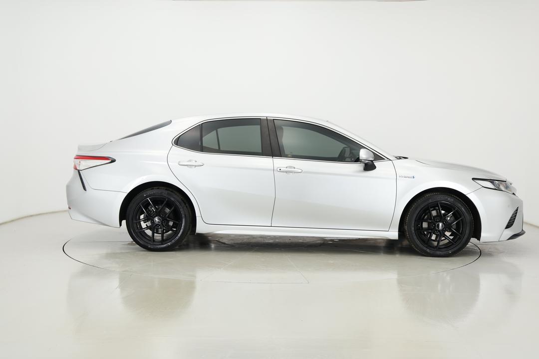 2020 Toyota Camry Ascent Sport Hybrid, Automatic, 137194 km, Right Side View