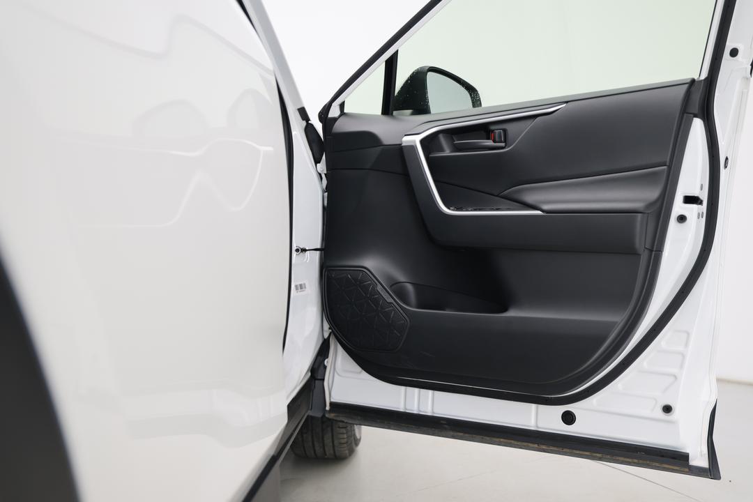 2023 Toyota RAV4 Gx (2WD), Automatic, 69456 km, Speaker View
