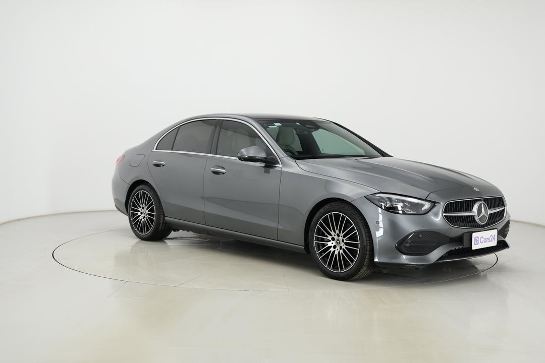 2022 Mercedes-benz C200 Edition C Mhev, Automatic, 30428 km, Right Front Diagonal (45- Degree) View