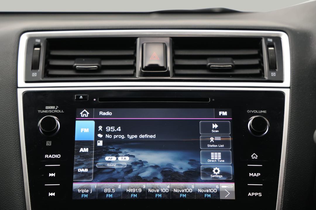 2020 Subaru Outback 2.5i Premium AWD, Automatic, 102057 km, Infotainment System
