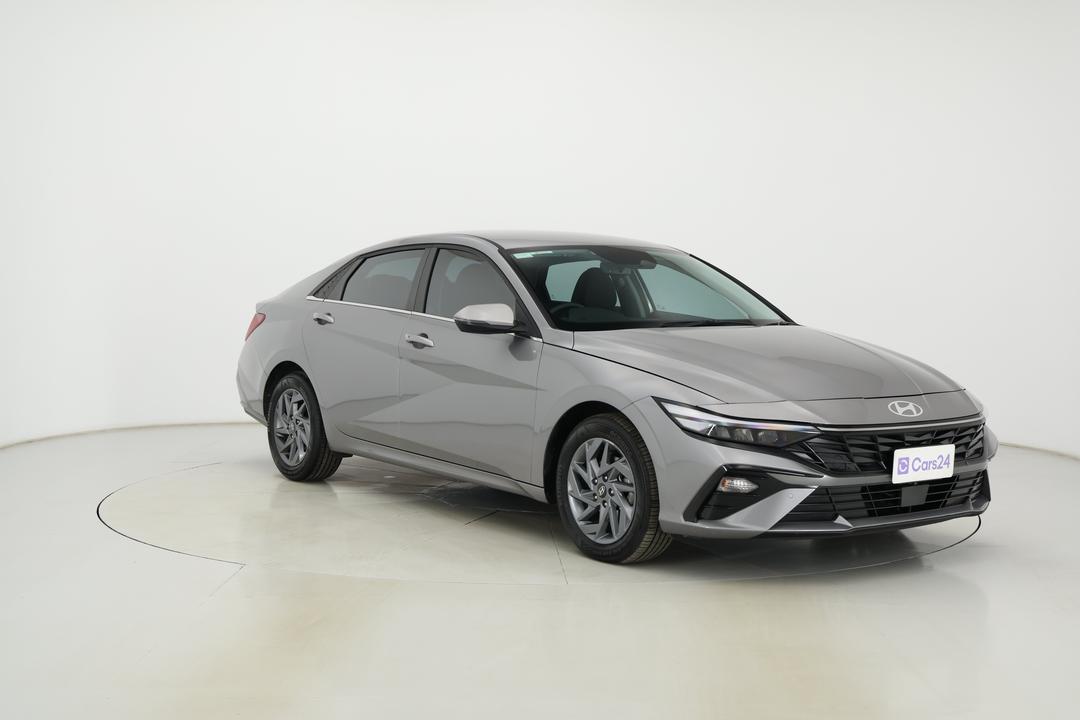 2024 Hyundai i30 Elite Hev 1.6p Dct, Automatic, 19850 km, Right Front Diagonal (45- Degree) View