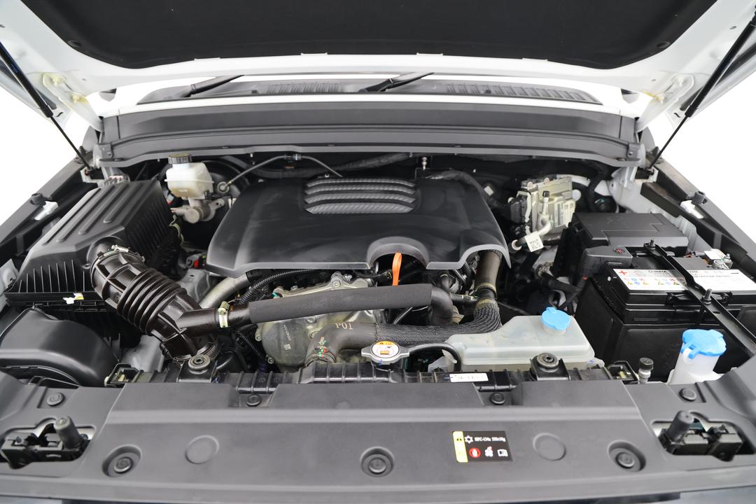 2024 GWM Tank 300 Ultra Petrol, Automatic, 12376 km, Open Bonnet (Engine)
