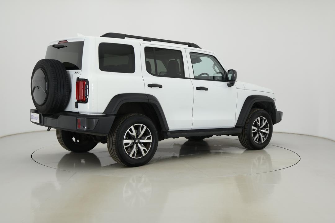 2024 GWM Tank 300 Ultra Petrol, Automatic, 12376 km, Right Back Diagonal (45- Degree) View
