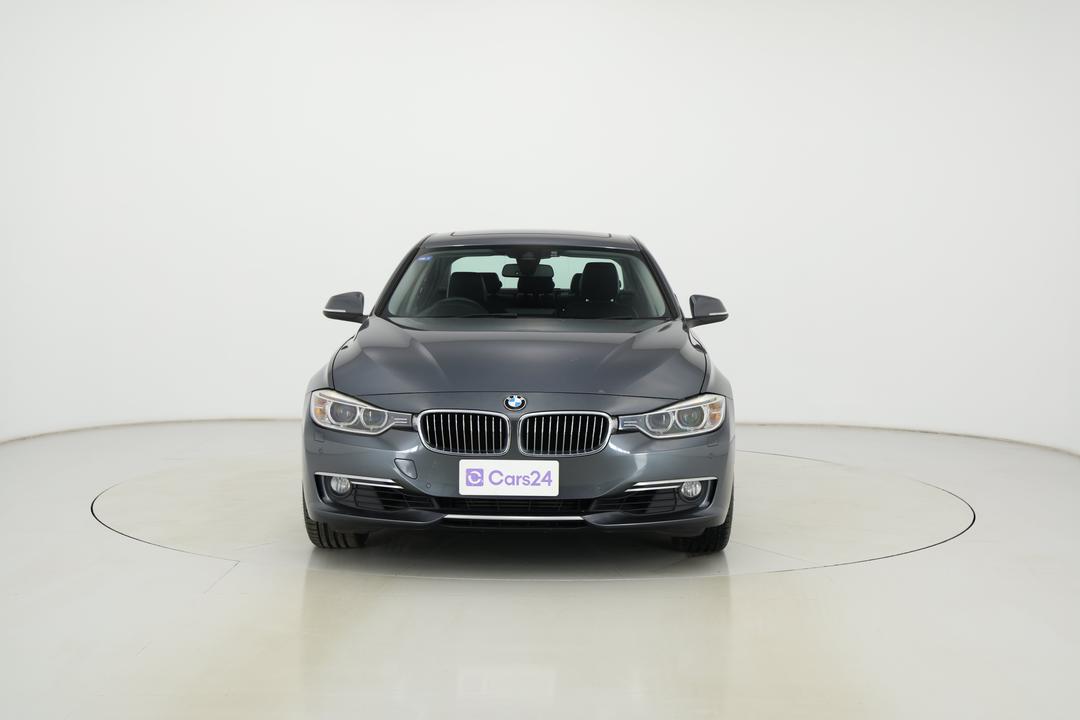 2014 BMW 3 28i Luxury Line, Automatic, 109834 km, Front View