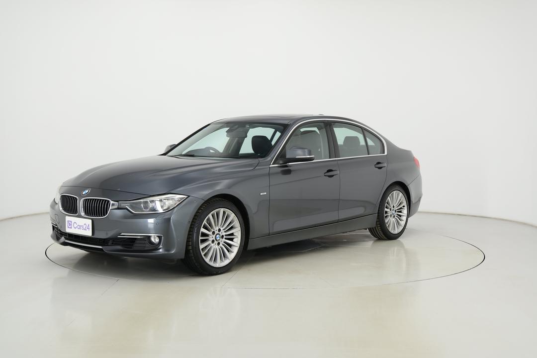 2014 BMW 3 28i Luxury Line, Automatic, 109834 km, Left Front Diagonal (45- Degree) View