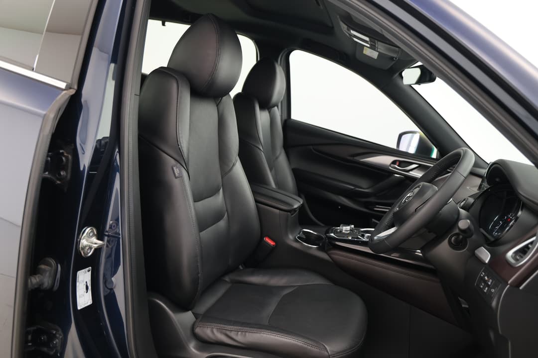 2018 Mazda CX-9 Azami (AWD), Automatic, 61870 km, Right Side Front Door Cabin View