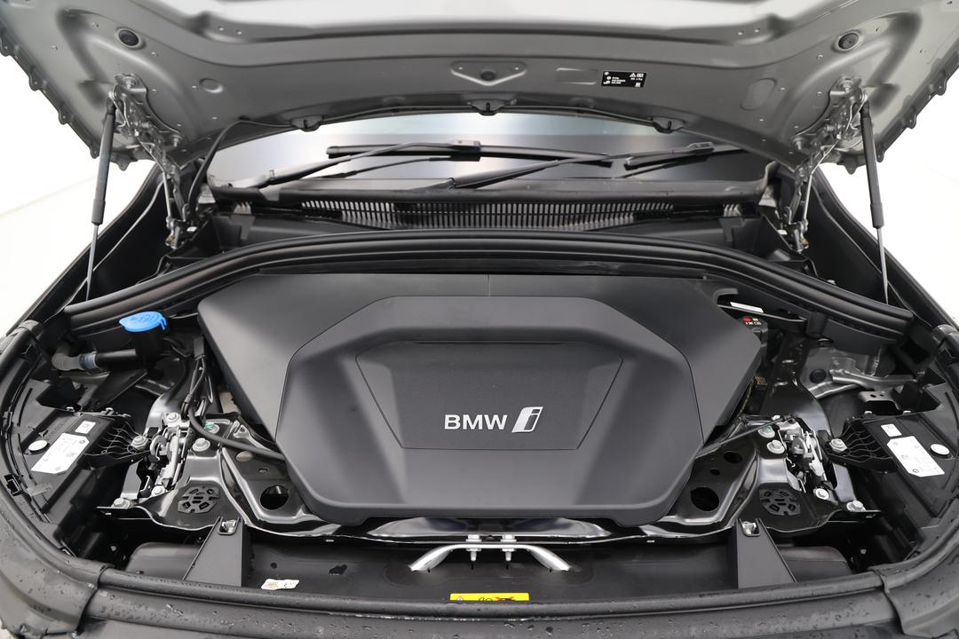 2024 BMW Ix1 Edrive20 Xline, Automatic, 24952 km, Open Bonnet (Engine)