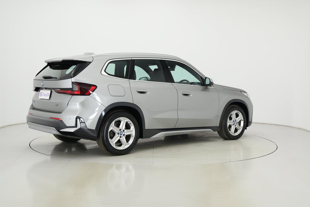 2024 BMW Ix1 Edrive20 Xline, Automatic, 24952 km, Right Back Diagonal (45- Degree) View