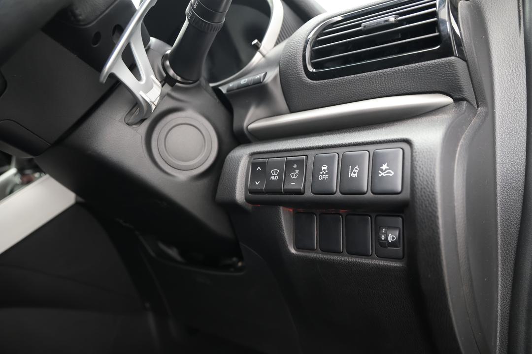 2022 Mitsubishi Eclipse Cross Exceed (2WD), Automatic, 33506 km, Utility Switches/Buttons