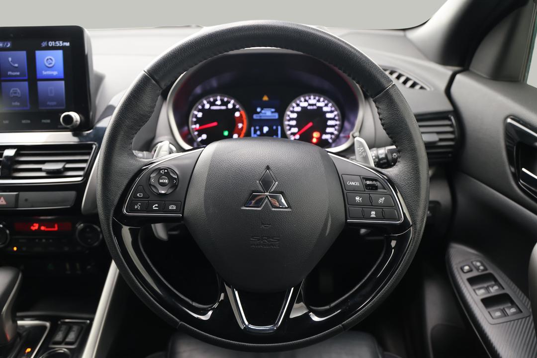 2022 Mitsubishi Eclipse Cross Exceed (2WD), Automatic, 33506 km, Steering Wheel Close-up