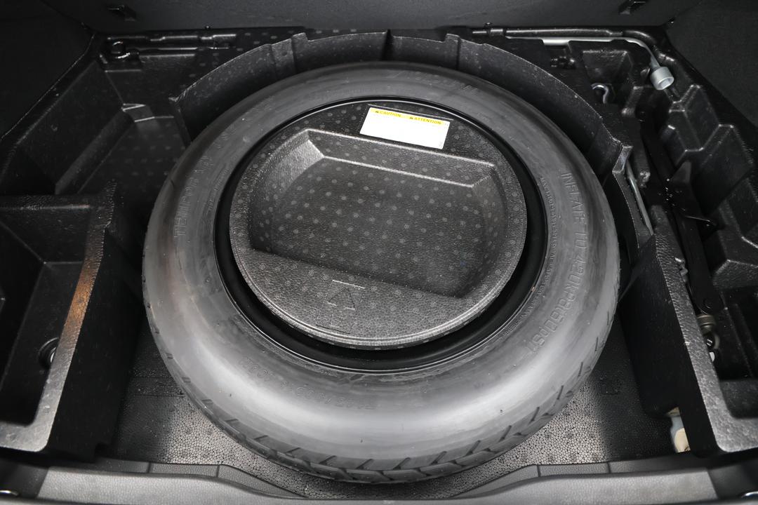 2018 Toyota C-HR Koba (AWD), Automatic, 140624 km, Spare Wheel