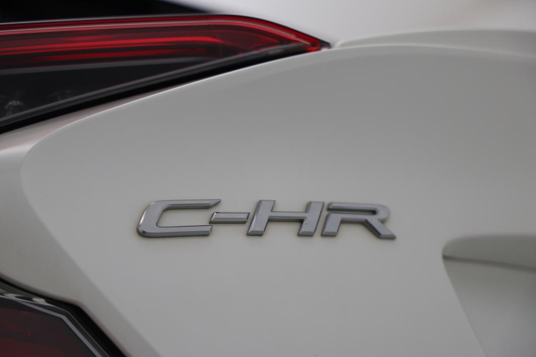 2018 Toyota C-HR Koba (AWD), Automatic, 140624 km, Badge (Boot Left Side)