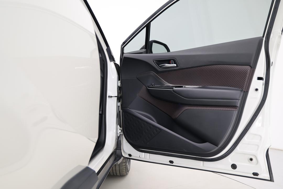 2018 Toyota C-HR Koba (AWD), Automatic, 140624 km, Speaker View