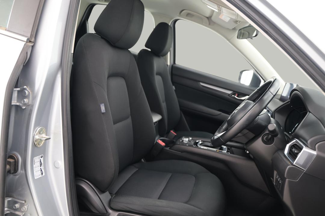 2023 Mazda CX-5 G20 Maxx (FWD), Automatic, 55592 km, Right Side Front Door Cabin View