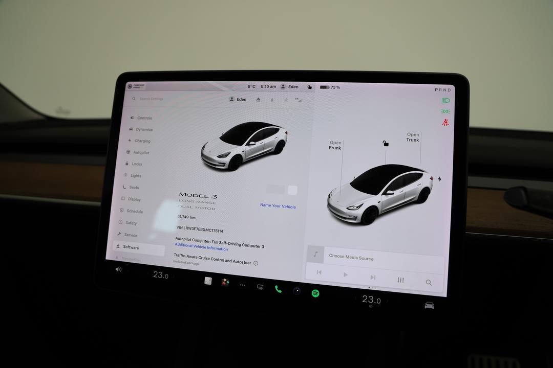 2021 Tesla Model 3 Long Range AWD, Automatic, 61749 km, Odometer View