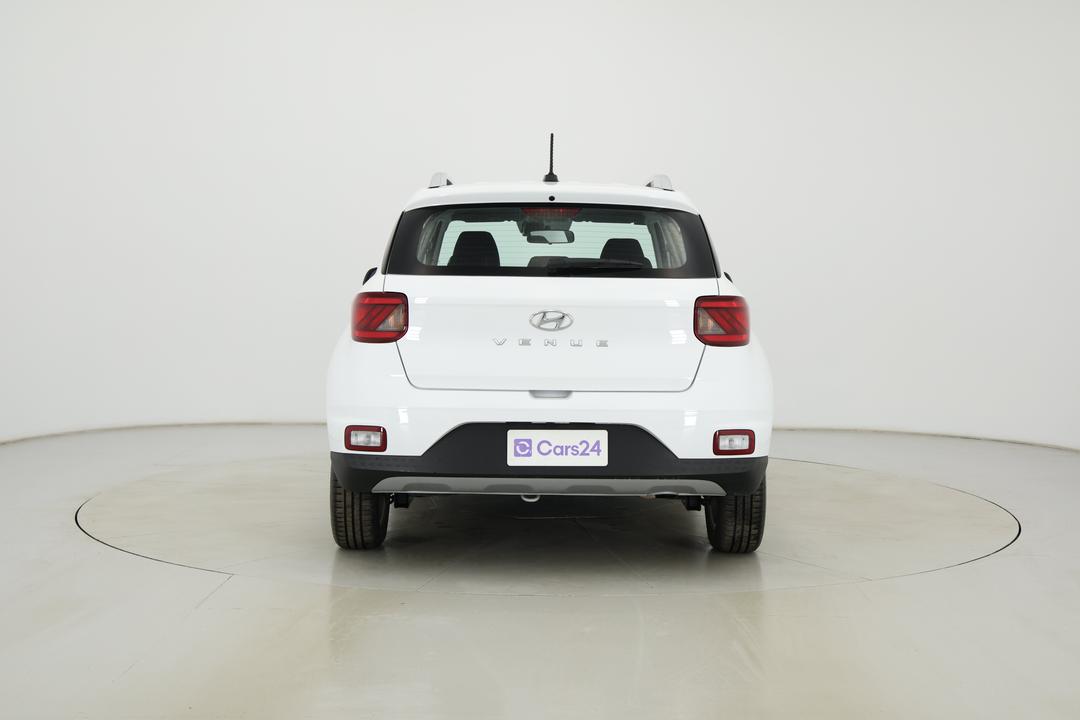 2025 Hyundai Venue -, Automatic, 19874 km, Back/Rear View