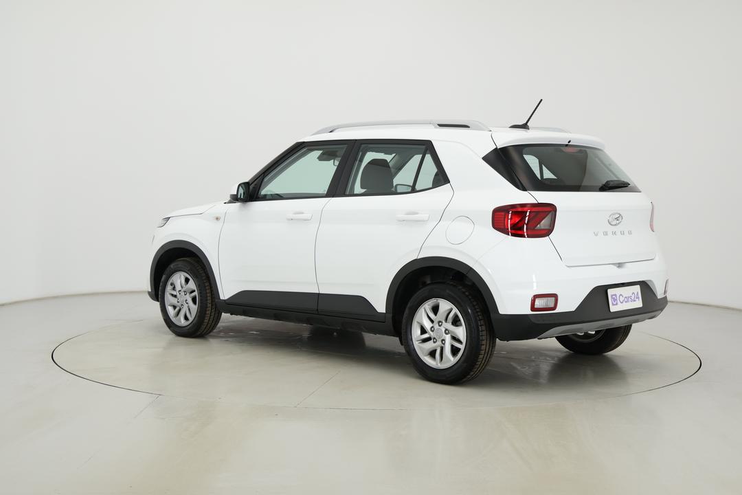 2025 Hyundai Venue -, Automatic, 19874 km, Left Back Diagonal (45- Degree) View