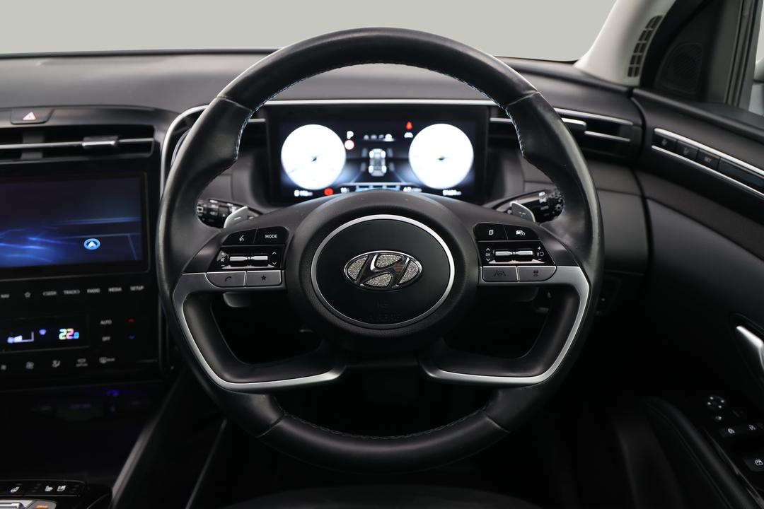 2022 Hyundai Tucson Highlander (AWD), Automatic, 51634 km, Steering Wheel Close-up