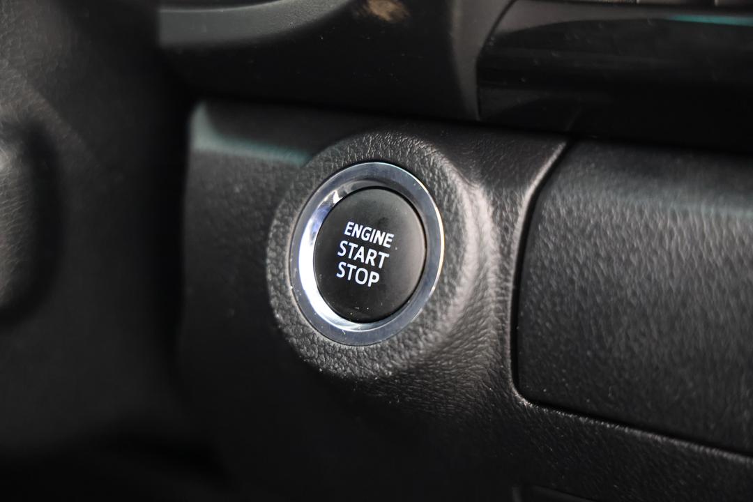 2021 Toyota Hilux Rogue (4x4), Automatic, 50830 km, Keyless / Button Start