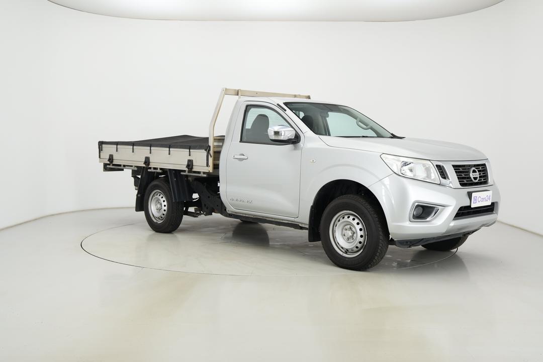 2018 Nissan Navara Rx (4x2), Manual, 86118 km, Right Front Diagonal (45- Degree) View