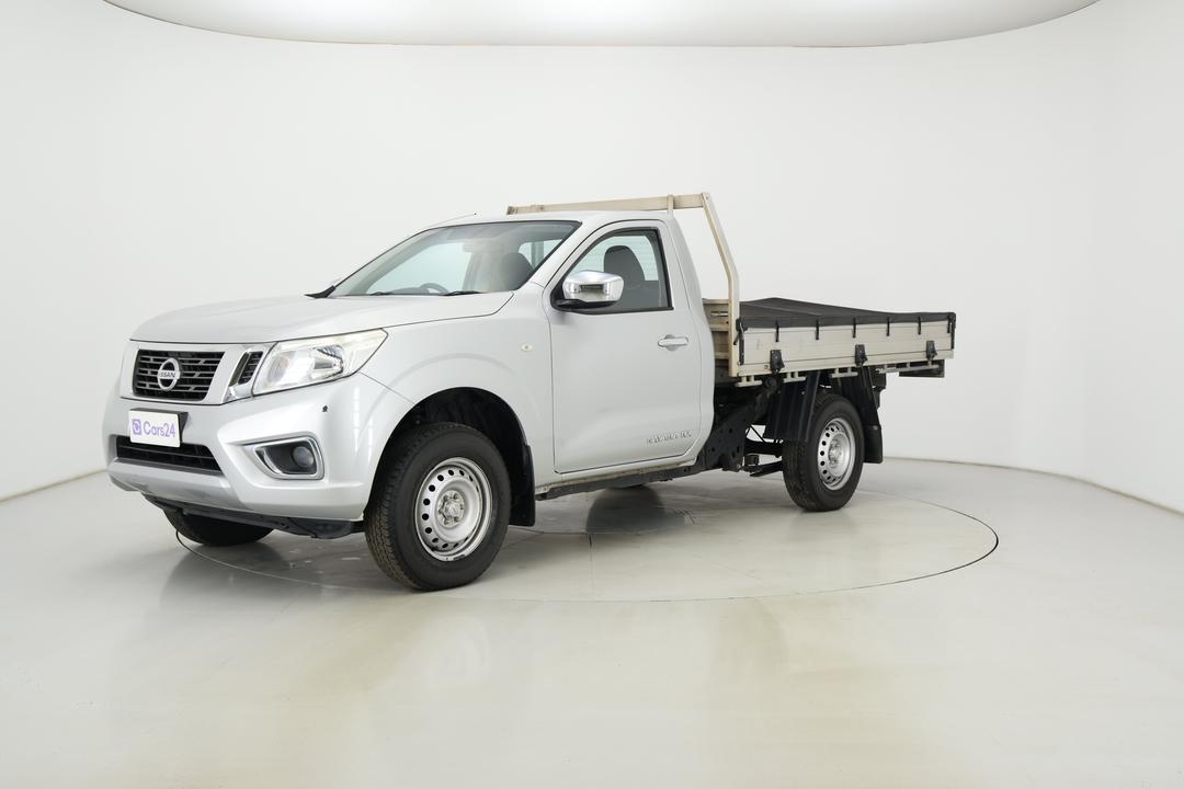 2018 Nissan Navara Rx (4x2), Manual, 86118 km, Left Front Diagonal (45- Degree) View