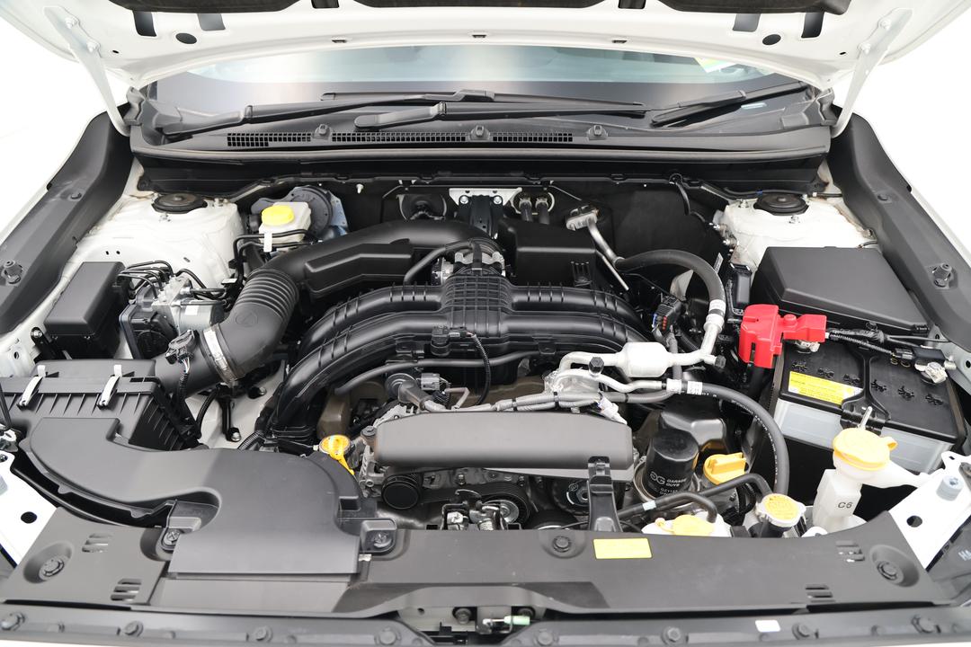 2025 Subaru Crosstrek AWD 2.0l, Automatic, 21544 km, Open Bonnet (Engine)