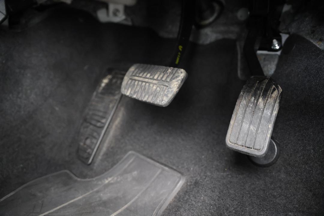 2025 Subaru Crosstrek AWD 2.0l, Automatic, 21544 km, Pedals and Footmat