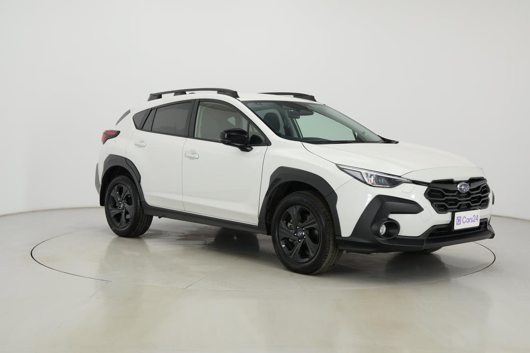 2025 Subaru Crosstrek AWD 2.0l, Automatic, 21544 km, Right Front Diagonal (45- Degree) View