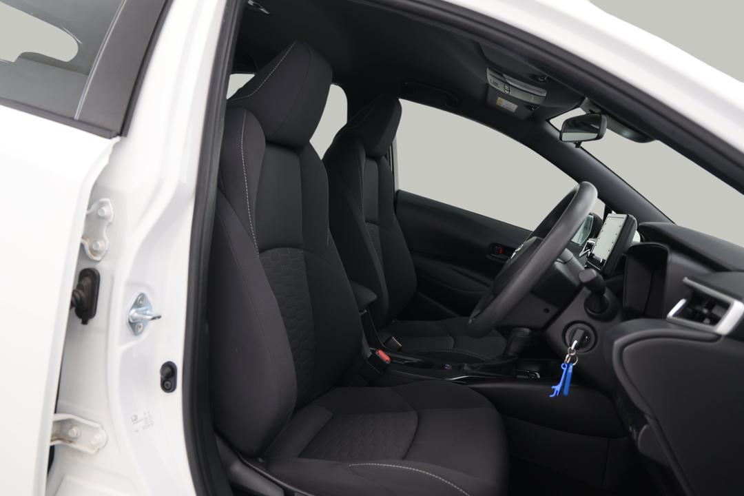 2022 Toyota Corolla Ascent Sport, Automatic, 47472 km, Right Side Front Door Cabin View