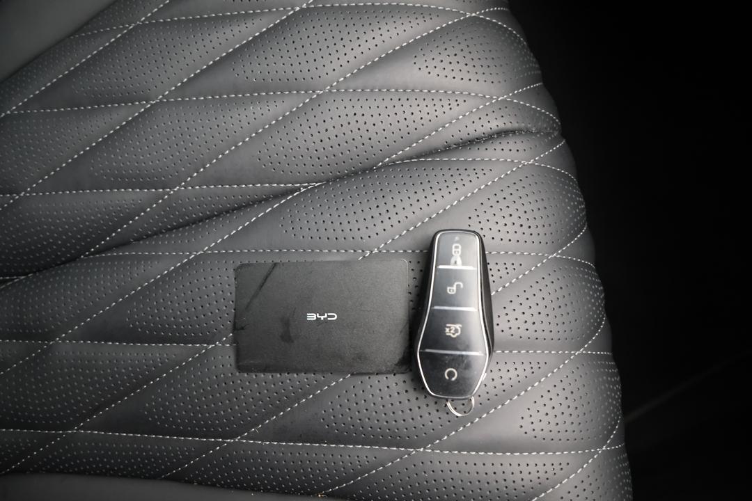 2025 Byd Seal Premium, Automatic, 23089 km, Key Close-up