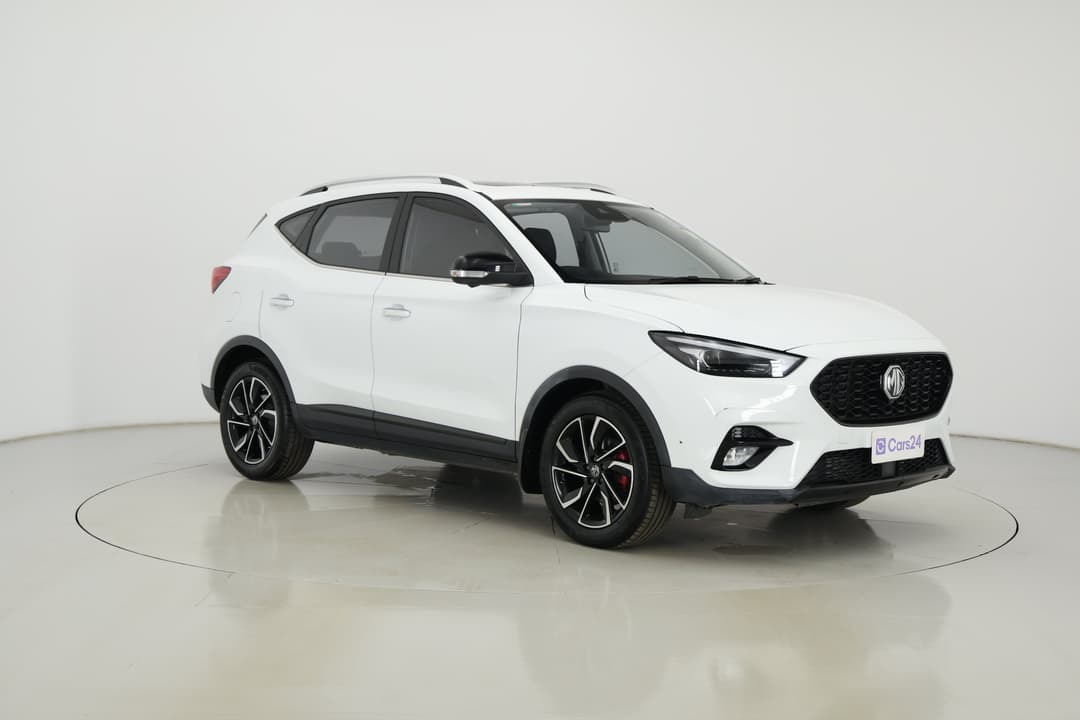 2022 MG Zst Essence, Automatic, 49115 km, Right Front Diagonal (45- Degree) View