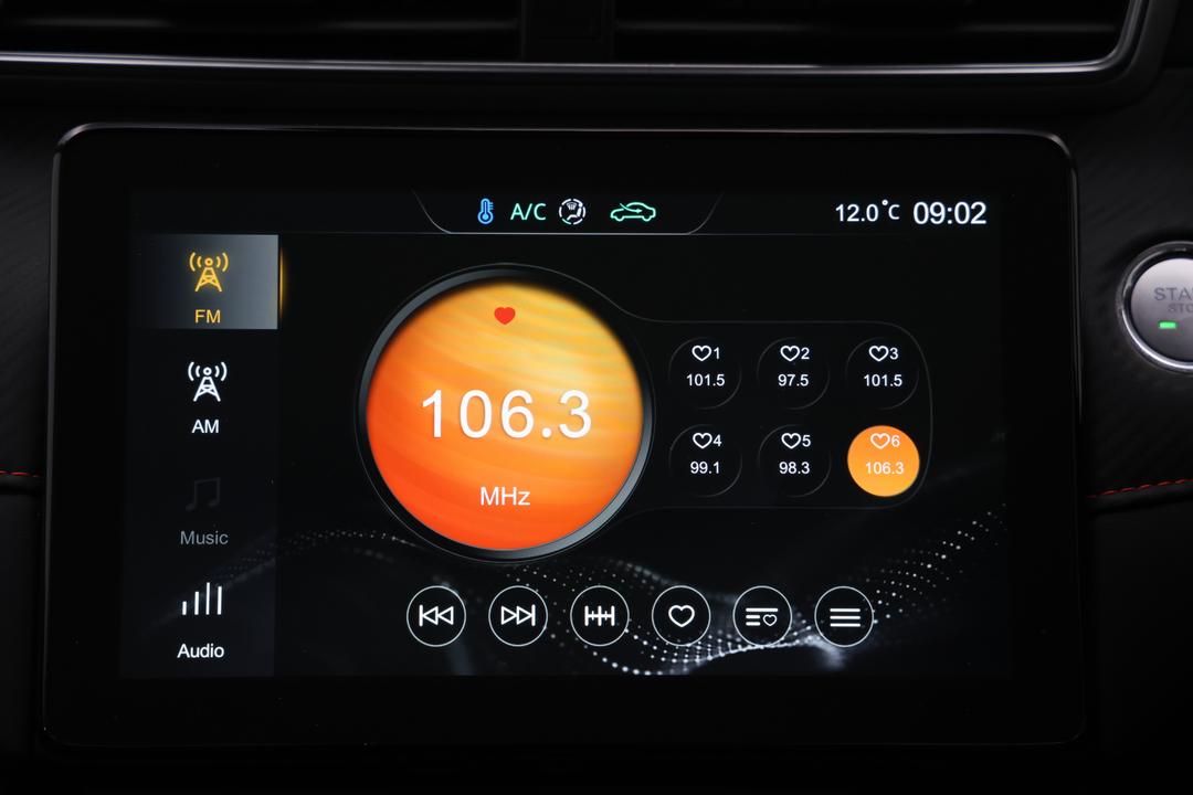 2022 MG Zst Essence, Automatic, 49115 km, Handbrake
