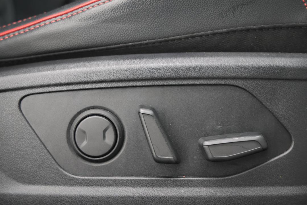 2023 Hyundai Tucson Highlander N Line (AWD), Automatic, 46518 km, Drivers Side Adjustment Panel