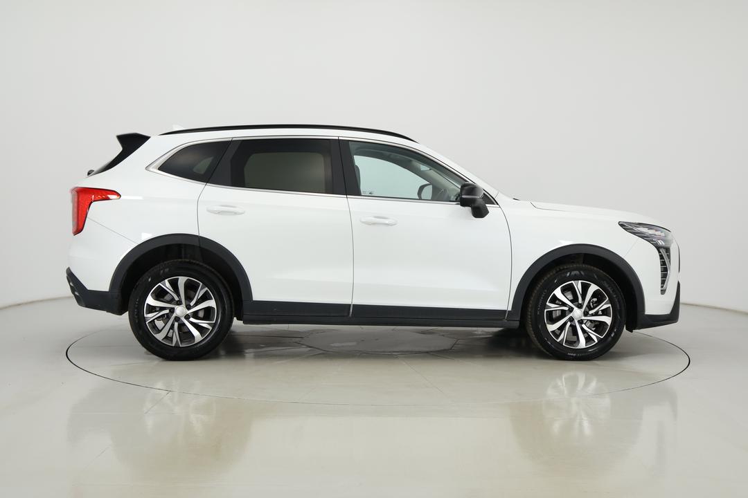 2025 GWM Haval Jolion Lux, Automatic, 22625 km, Right Side View