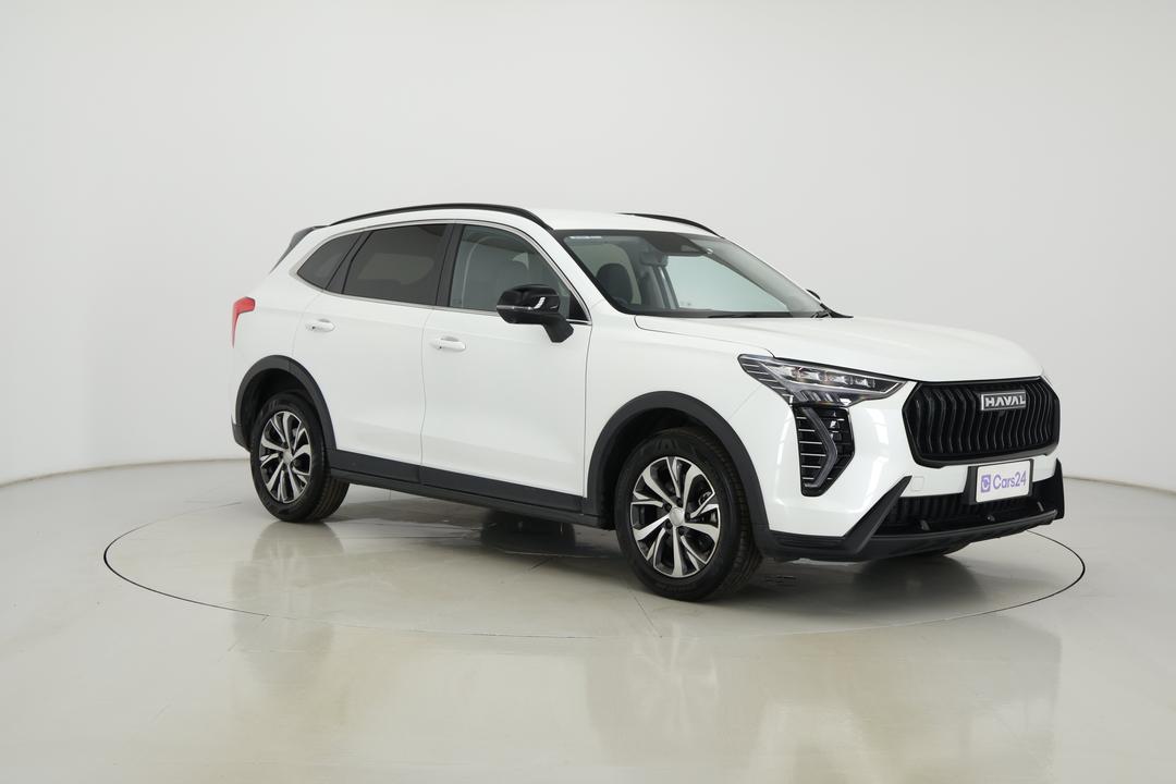 2025 GWM Haval Jolion Lux, Automatic, 22625 km, Right Front Diagonal (45- Degree) View