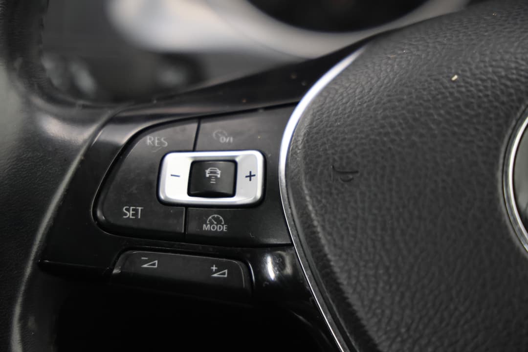 2018 Volkswagen Golf 110 Tsi Trendline, Automatic, 73644 km, Cruise Control