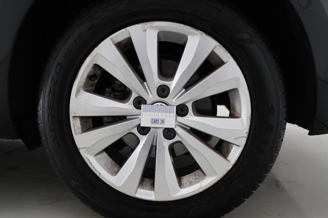 2018 Volkswagen Golf 110 Tsi Trendline, Automatic, 73644 km, Wheels Rim Rear LHS Gutter Rash