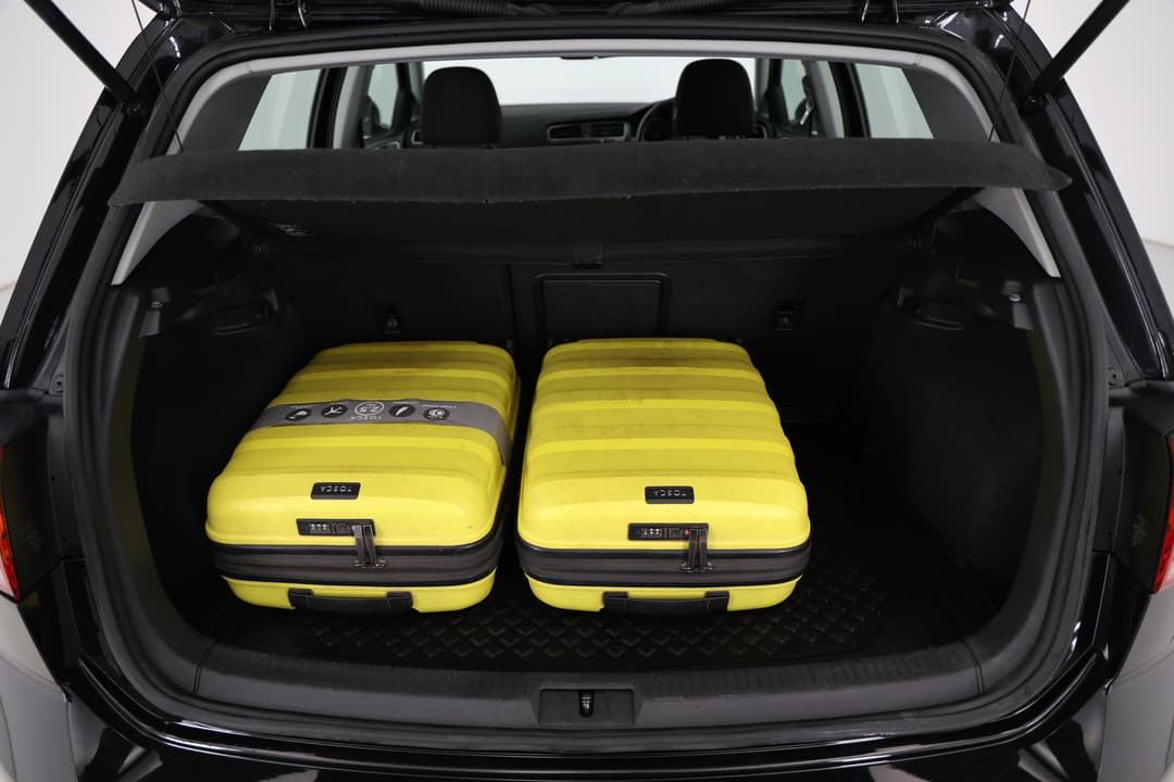 2018 Volkswagen Golf 110 Tsi Trendline, Automatic, 73644 km, Boot Inside View with Luggage